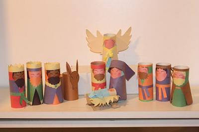 Clique na imagem para uma verso maior

Nome:	         presepio-reciclado-artesanato-natal-rolo-papelao.jpg
Visualizaes:	6
Tamanho: 	17,2 KB
ID:      	16225